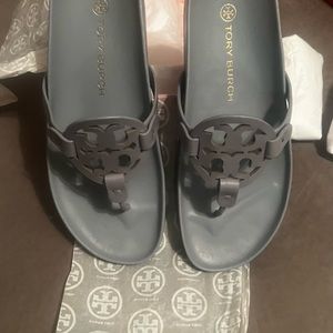 Miller Clouds size 8.5 Never Worn